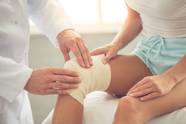 Types of Knee Surgery - Arthroscopic Knee Surgery - Sports Medicine - Orthopedic Associates Blog