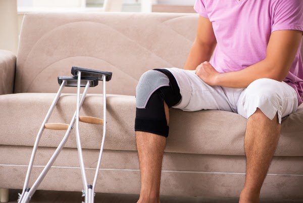 what-to-expect-after-knee-replacement-surgery-recovery-overview